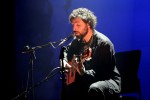 Entspannung pur: der schwedische Singer/Songwriter live., Hamburg, Kampnagel / K6, 2022 | © laut.de (Fotograf: Björn Buddenbohm)