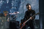 Gut gelaunt auf Europa-Tour: Robert Smith und Band spielen ein mit Hits und Fanfavs gespicktes Set., Berlin, Mercedes-Benz Arena, 2022 | © laut.de (Fotograf: Chris Springer)