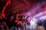 Mal im etwas kleineren Rahmen: Matthew Bellamy und Co. beim letzten Gig ihrer "October Theatre Tour" im Herbst in der Hauptstadt., Berlin, Admiralspalast, 2022 | © laut.de (Fotograf: Gina Wetzler)