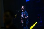 Mal im etwas kleineren Rahmen: Matthew Bellamy und Co. beim letzten Gig ihrer "October Theatre Tour" im Herbst in der Hauptstadt., Berlin, Admiralspalast, 2022 | © laut.de (Fotograf: Gina Wetzler)