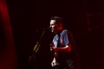 Mal im etwas kleineren Rahmen: Matthew Bellamy und Co. beim letzten Gig ihrer "October Theatre Tour" im Herbst in der Hauptstadt., Berlin, Admiralspalast, 2022 | © laut.de (Fotograf: Gina Wetzler)