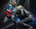 Mit Alter Bridge on tour: die Hale-Geschwister samt Band., Berlin, Columbiahalle, 2022 | © laut.de (Fotograf: Désirée Pezzetta)