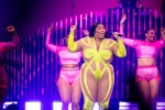 Body-Positivity und Hit an Hit: Wo die Amerikanerin auftritt, bleiben begeisterte Fans zurück., Berlin, Mercedes-Benz Arena , 2023 | © laut.de (Fotograf: Rainer Keuenhof)