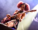 Strahlender Sonnenschein und 70.000 Parkrocker:innen feiern eine heiße Party mit Evanescence, Tenacious D, Kings Of Leon u.v.a., Nürnberg, Zeppelinfeld, 2023 | © laut.de (Fotograf: Désirée Pezzetta)
