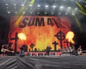 Strahlender Sonnenschein und 70.000 Parkrocker:innen feiern eine heiße Party mit Evanescence, Tenacious D, Kings Of Leon u.v.a., Nürnberg, Zeppelinfeld, 2023 | © laut.de (Fotograf: Désirée Pezzetta)
