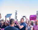 Strahlender Sonnenschein und 70.000 Parkrocker:innen feiern eine heiße Party mit Evanescence, Tenacious D, Kings Of Leon u.v.a., Nürnberg, Zeppelinfeld, 2023 | © laut.de (Fotograf: Désirée Pezzetta)