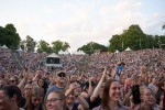 Special Guest und "Sing meinen Song"-Kollegen Clueso schaute bei Stefanie Kloß und Co. auch noch vorbei., Berlin, Wuhlheide, 2023 | © laut.de (Fotograf: Chris Springer)
