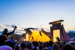 Star-Schaulaufen in Dänemark: Kendrick Lamar, Queens Of The Stone Age, Busta Rhymes, Lil Nas X u.v.a., Roskilde, 2023 | © laut.de (Fotograf: Manuel Berger)