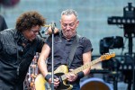Der Boss und seine E Street Band auf Besuch im hohen Norden., Hamburg, Volksparkstadion, 2023 | © laut.de (Fotograf: Rainer Keuenhof)