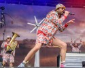 Im idyllischen 'Zaubertal' feiern Tausende Fans mit Peter Fox, Marteria, Bilderbuch, Broilers, Donots, Provinz u.v.a., Taubertal Festival, 2023 | © laut.de (Fotograf: Désirée Pezzetta)