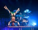 Startschuss zur Europatournee: So spielfreudig wie gesund präsentiert sich die Band um Charismatiker Justin Hawkins., Berlin, Admiralspalast, 2023 | © laut.de (Fotograf: Désirée Pezzetta)