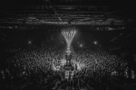 Bass-Attacke aus Großbritannien: Liam Howlett, Maxim und Band live., Berlin, Velodrom, 2023 | © laut.de (Fotograf: Rainer Keuenhof)