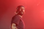 Das aktuelle Album "TANGK" im Gepäck und viel Politik: die britischen Postpunks., Hamburg, Sporthalle, 2024 | © laut.de (Fotograf: Björn Buddenbohm)