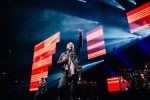 Auf Stippvisite in der Haupstadt: Jim Kerr, Charlie Burchill und Band auf Global Tour 2024., Berlin, Uber Arena, 2024 | © laut.de (Fotograf: Rainer Keuenhof)