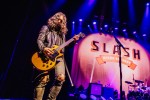 Der Guns N' Roses-Gitarrist mit Myles Kennedy und The Conspirators on tour. Im Doppelpack mit Mammoth WVH., Berlin, Uber Eats Music Hall, 2024 | © laut.de (Fotograf: Rainer Keuenhof)