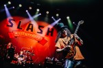 Der Guns N' Roses-Gitarrist mit Myles Kennedy und The Conspirators on tour. Im Doppelpack mit Mammoth WVH., Berlin, Uber Eats Music Hall, 2024 | © laut.de (Fotograf: Rainer Keuenhof)