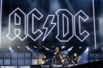 Der Auftaktgig zur ersten Tour seit acht Jahren: Angus Young und Co. auf Schalke., Gelsenkirchen, Veltins Arena, 2024 | © laut.de (Fotograf: Rainer Keuenhof)