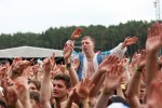 Die Jugend feiert den Deutschrapper auf der River Stage., Hurricane, 2024 | © laut.de (Fotograf: Björn Buddenbohm)