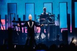 Hits, Hits, Hits: Neil Tennant, Chris Lowe und Band auf "Dreamworld – The Greatest Hits Live“-Tour., Berlin, UberArena, 2024 | © laut.de (Fotograf: Rainer Keuenhof)