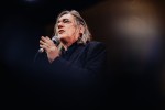 Blixa Bargeld und Band lieferten die erwartbar intensive Erfahrung., Berlin, Columbiahalle, 2024 | © laut.de (Fotograf: Rainer Keuenhof)