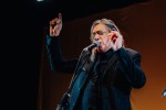 Blixa Bargeld und Band lieferten die erwartbar intensive Erfahrung., Berlin, Columbiahalle, 2024 | © laut.de (Fotograf: Rainer Keuenhof)
