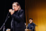 Blixa Bargeld und Band lieferten die erwartbar intensive Erfahrung., Berlin, Columbiahalle, 2024 | © laut.de (Fotograf: Rainer Keuenhof)