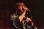 Viel Spielfreude, sauberer Sound und ordentlich Rockstar- Attitüde: ein perfekter Auftritt., Berlin, Huxley's Neue Welt, 2024 | © laut.de (Fotograf: Désirée Pezzetta)