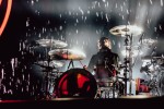Tyler Joseph und Josh Dun liefern ein Gesamtkunstwerk aus Klang, Licht und Intimität., Berlin, Uber Arena, 2025 | © laut.de (Fotograf: Désirée Pezzetta)