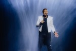 "Say Hello To The Hits"-Tour: Der US-Star begeistert seine Fans seit Jahrzehnten., Berlin, Uber Arena, 2025 | © laut.de (Fotograf: Rainer Keuenhof)
