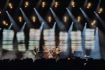 Der Police-Sänger in Trio-Besetzung vor ausverkauftem Haus., Berlin, Uber Arena, 2025 | © laut.de (Fotograf: Rainer Keuenhof)