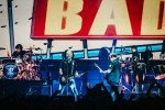 Dexter, Noodles und Band präsentieren sich in der fast voll besetzten Arena in Bestform., Berlin, Uber Arena, 2025 | © laut.de (Fotograf: Désirée Pezzetta)