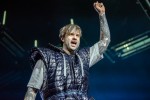 Bass, Bier und Bochumer Seide: die Vollbedienung  Tekkno-Metal in der Hauptstadt., Berlin, Uber Arena, 2025 | © laut.de (Fotograf: Désirée Pezzetta)