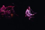 Supergroup at work: die Ex-King Crimson-Mitglieder Adrian Belew und Tony Levin bringen in Koop mit Gitarrengott Steve Vai und Tool-Drummer Danny Carey., Berlin, Uber Eats Music Hall, 2026 | © laut.de (Fotograf: Rainer Keuenhof)