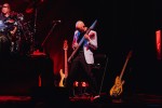 Supergroup at work: die Ex-King Crimson-Mitglieder Adrian Belew und Tony Levin bringen in Koop mit Gitarrengott Steve Vai und Tool-Drummer Danny Carey., Berlin, Uber Eats Music Hall, 2026 | © laut.de (Fotograf: Rainer Keuenhof)