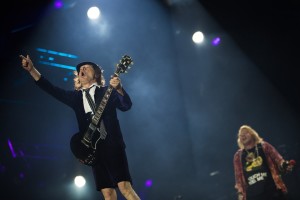 AC/DC.