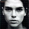 Leona Naess - Comatised: Album-Cover