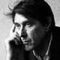 Bryan Ferry - Sänger distanziert sich von Nazi-Lob
