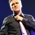 Schuh-Plattler - Scott Ian hasst Morrissey