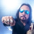 Metalsplitter - Wer spielt da eigentlich, bei KISS?
