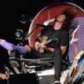 Schuh-Plattler - Grohl spielt 'Game Of Thrones'