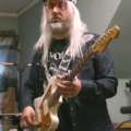 Dinosaur Jr. - Skaten gehen mit Bulldogge Beefy