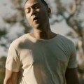 John Legend - Neue Single "Love Me Now"