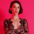 St. Vincent - Akustik-Cover von Tool und Pantera