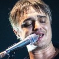 Schuh-Plattler - Pete Doherty im Schlafanzug verhaftet