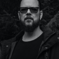 Metalsplitter - Sabatons Steilvorlage für Rassisten