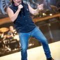 Foo Fighters - "Back In Black" mit AC/DC-Frontmann Brian Johnson