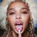 Vorchecking - FKA twigs, Magnum, Gzuz