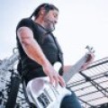 Metalsplitter - Covid-Hunde schnüffeln für Metallica und Tool 