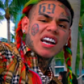 6IX9INE - Energy Drink-Promo im neuen Song 