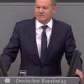 Doubletime - Kanzler Scholz will Beef mit Merz